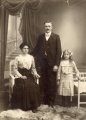 Josefs erste Familie Karolina Anneli.jpg